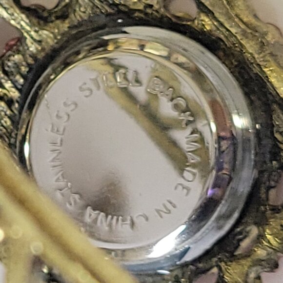 Red Floral Rhinestone Watch Cuff Band Round Face Ornate Fashion Watch - NEW ! - Picture 7 of 16